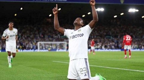 埃兰路球场的夜晚：利兹联英联杯挺进的步伐