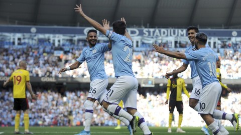 蓝月亮的疯狂夜晚：曼城八球狂屠沃特福德，伊蒂哈德见证史诗胜利