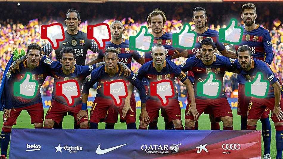 尤文图斯的黑白间条衫在阳光下格外醒目，C罗身披7号战袍振臂高呼，那一刻都灵城的所有目光都聚焦在这位渴望带领老妇人登上欧洲之巅的王者身上。