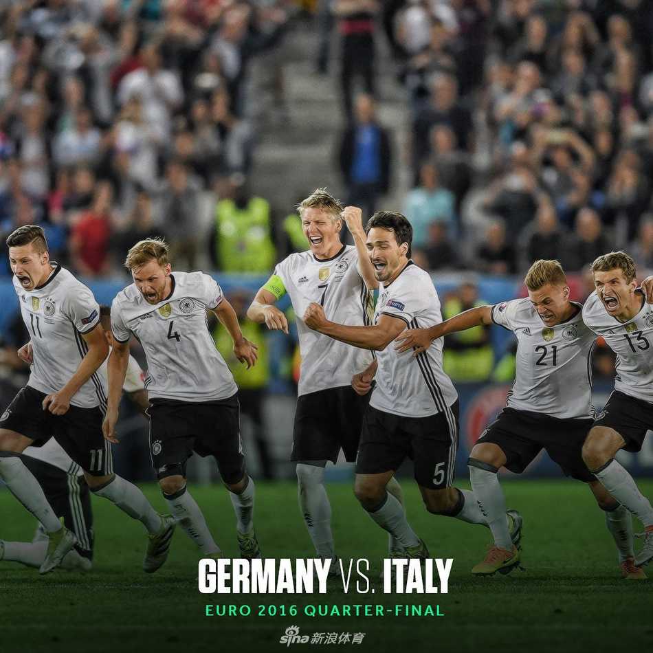 切赫在欧冠决赛中飞身扑出拜仁点球后振臂高呼，眼神中透露着坚毅与必胜的信念