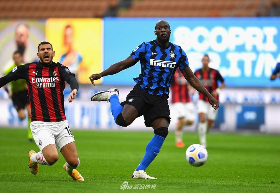 完美跑位致命一击！伊布小禁区推射远角，梅开二度击碎所有质疑。