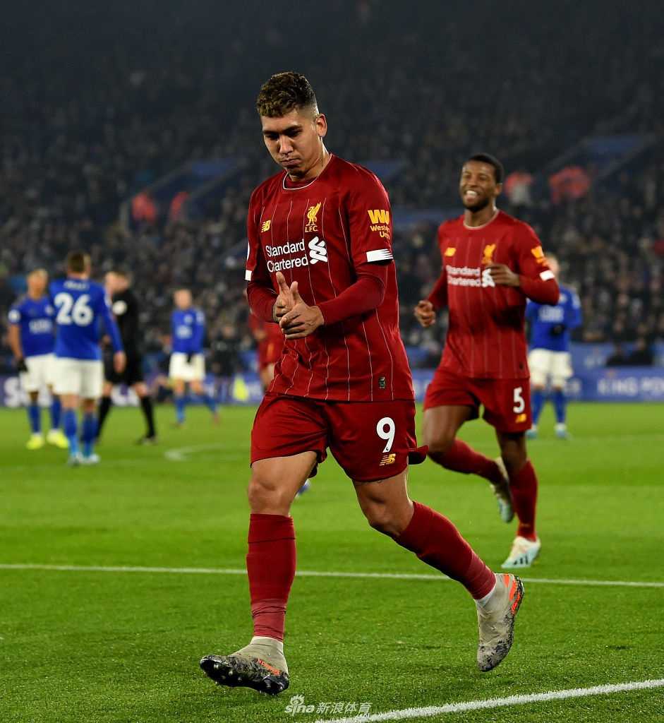 此役阿诺德化身进攻发动机，他用一次次精准的传球撕开防线，这粒进球更是他全能属性的完美写照。